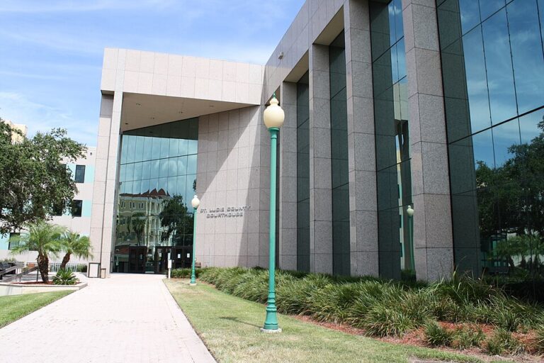 Fort Pierce St. Lucie County courthouse Florida